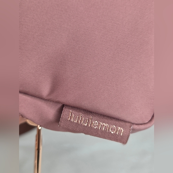 lululemon athletica Red Clay/sheer Oak Copper Hardware Crossbody Camera Bag - Picture 10 of 11